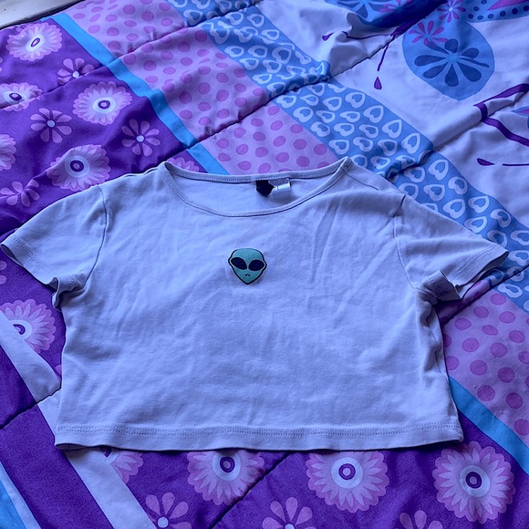 Crop top - Picture 1 of 3